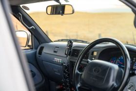 1998 TOYOTA HILUX SPORTS PICKUP TRUCK 2L-TE -