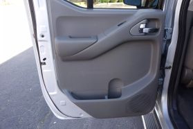 2012 NISSAN FRONTIER CREW CAB PICKUP V6, 4.0 LITER SV PICKUP 4D 5 FT