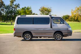 1996 TOYOTA HIACE VAN 1KZ-TE SUPER CUSTOM LIMITED