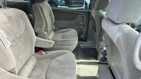 2010 TOYOTA SIENNA