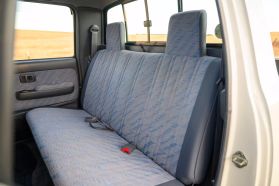 1998 TOYOTA HILUX SPORTS PICKUP TRUCK 2L-TE -
