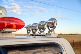 1998 TOYOTA HILUX SPORTS PICKUP TRUCK 2L-TE -