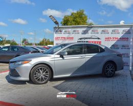 2022 TOYOTA CAMRY HYBRID For Sale in Orlando