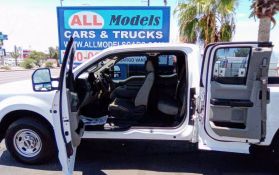2017 FORD F250 SUPER DUTY SUPER CAB PICKUP V8, FLEX FUEL, 6.2 LITER XL PICKUP 4D 8 FT