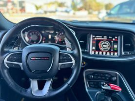 2017 DODGE CHALLENGER COUPE V8, HEMI, MDS, 6.4 LITER R/T SCAT PACK COUPE 2D