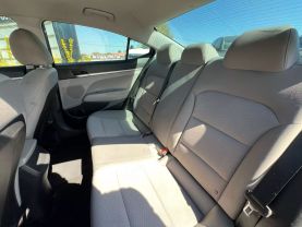 2020 Hyundai Elantra Se Sedan 4d - Image 17