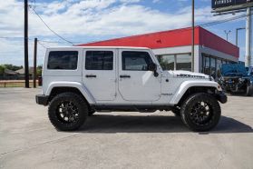 2017 JEEP WRANGLER UNLIMITED SUV V6, 3.6 LITER SMOKY MOUNTAIN SPORT UTILITY 4D