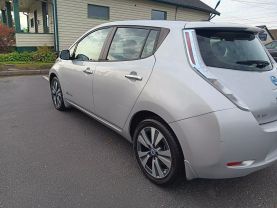 2013 NISSAN LEAF HATCHBACK AC ELECTRIC MOTOR S HATCHBACK 4D