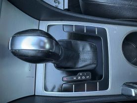 2013 VOLKSWAGEN PASSAT SEDAN 5-CYL, 2.5 LITER 2.5L SE SEDAN 4D