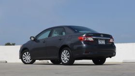 2013 TOYOTA COROLLA SEDAN 4-CYL, 1.8 LITER LE SEDAN 4D