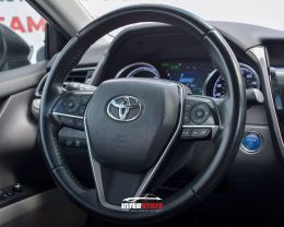 2022 TOYOTA CAMRY HYBRID For Sale in Orlando