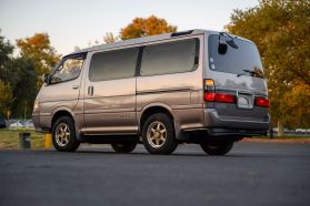 1996 TOYOTA HIACE VAN 1KZ-TE SUPER CUSTOM LIMITED