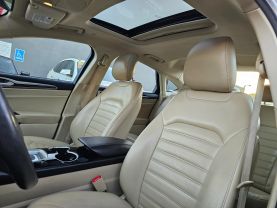 2015 FORD FUSION SEDAN 4-CYL, HYBRID, 2.0 LITER SE HYBRID SEDAN 4D