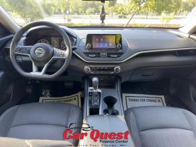 2022 Nissan Altima - Image 22