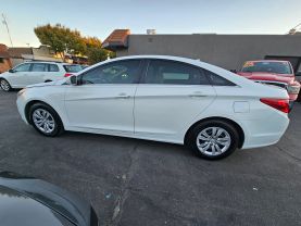 2013 HYUNDAI SONATA SEDAN 4-CYL, 2.4 LITER GLS SEDAN 4D