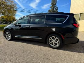 2023 CHRYSLER PACIFICA VAN V6, 3.6 LITER LIMITED VAN 4D