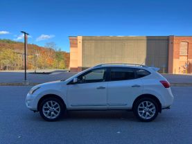 2012 NISSAN ROGUE SUV 4-CYL, 2.5 LITER SV W/SL PKG SPORT UTILITY 4D