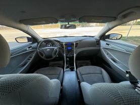 2011 HYUNDAI SONATA SEDAN 4-CYL, 2.4 LITER GLS SEDAN 4D