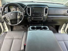 2017 NISSAN TITAN XD CREW CAB PICKUP V8, TURBO DIESEL, 5.0L S PICKUP 4D 6 1/2 FT