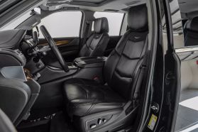 2017 CADILLAC ESCALADE ESV SUV V8, 6.2 LITER LUXURY SPORT UTILITY 4D