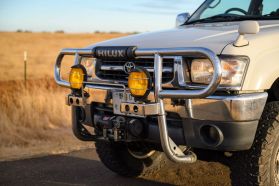 1998 TOYOTA HILUX SPORTS PICKUP TRUCK 2L-TE -