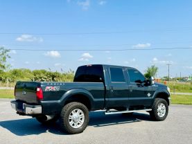 2015 FORD F250 SUPER DUTY CREW CAB PICKUP V8, TURBO DSL, 6.7L LARIAT PICKUP 4D 6 3/4 FT