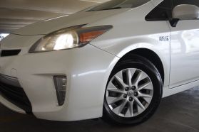 2013 TOYOTA PRIUS PLUG-IN HYBRID HATCHBACK 4-CYL, HYBRID, 1.8 LITER ADVANCED HATCHBACK 4D