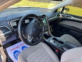 2020 Ford Fusion - Image 7