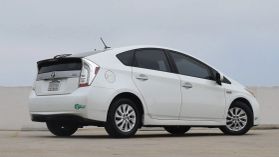 2013 TOYOTA PRIUS PLUG-IN HYBRID HATCHBACK 4-CYL, HYBRID, 1.8 LITER ADVANCED HATCHBACK 4D