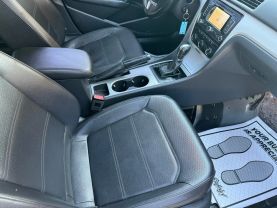 2013 VOLKSWAGEN PASSAT SEDAN 5-CYL, 2.5 LITER 2.5L SE SEDAN 4D