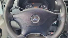 2015 Mercedes-benz Sprinter 2500 Cargo Standard Roof W/144" Wb Van 3d - Image 11