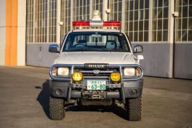 1998 TOYOTA HILUX SPORTS PICKUP TRUCK 2L-TE -