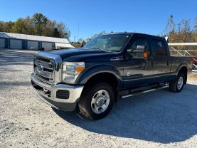2015 FORD F250 SUPER DUTY CREW CAB PICKUP V8, TURBO DSL, 6.7L XLT PICKUP 4D 6 3/4 FT at T&T Repairables - used car dealership in Spencer, Indiana.