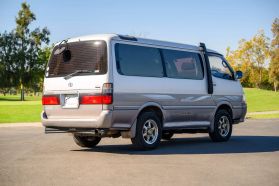 1996 TOYOTA HIACE VAN 1KZ-TE SUPER CUSTOM LIMITED