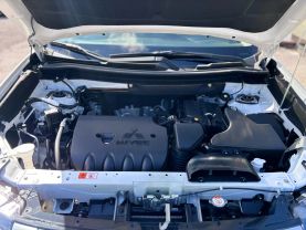 2019 MITSUBISHI OUTLANDER SUV 4-CYL, 2.4 LITER ES SPORT UTILITY 4D