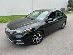 2017 HONDA ACCORD SEDAN 4-CYL, I-VTEC, 2.4 LITER LX SEDAN 4D