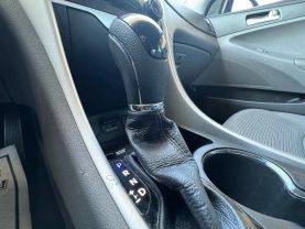 2011 HYUNDAI SONATA SEDAN 4-CYL, 2.4 LITER GLS SEDAN 4D