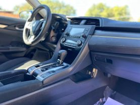2019 Honda Civic - Image 17