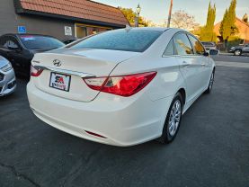 2013 HYUNDAI SONATA SEDAN 4-CYL, 2.4 LITER GLS SEDAN 4D