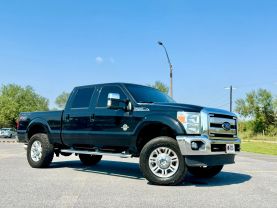 2015 FORD F250 SUPER DUTY CREW CAB PICKUP V8, TURBO DSL, 6.7L LARIAT PICKUP 4D 6 3/4 FT