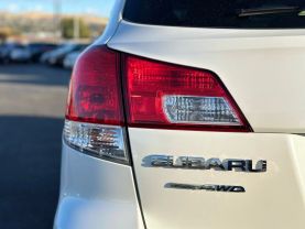 2012 SUBARU OUTBACK WAGON 4-CYL, PZEV, 2.5 LITER 2.5I PREMIUM WAGON 4D