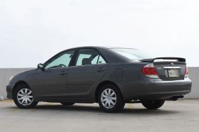 2005 TOYOTA CAMRY SEDAN 4-CYL, 2.4 LITER LE SEDAN 4D