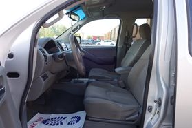 2012 NISSAN FRONTIER CREW CAB PICKUP V6, 4.0 LITER SV PICKUP 4D 5 FT