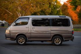 1996 TOYOTA HIACE VAN 1KZ-TE SUPER CUSTOM LIMITED