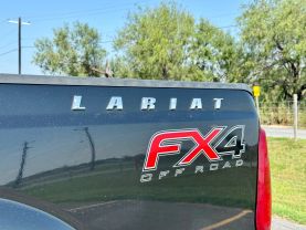2015 FORD F250 SUPER DUTY CREW CAB PICKUP V8, TURBO DSL, 6.7L LARIAT PICKUP 4D 6 3/4 FT