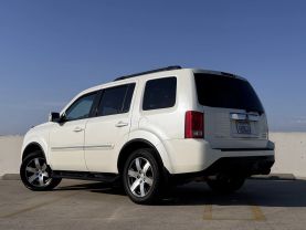 2012 HONDA PILOT SUV V6, I-VTEC, 3.5 LITER TOURING SPORT UTILITY 4D