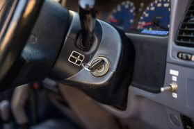 1998 TOYOTA HILUX SPORTS PICKUP TRUCK 2L-TE -