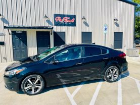 2017 KIA FORTE SEDAN 4-CYL, GDI, 2.0 LITER EX SEDAN 4D