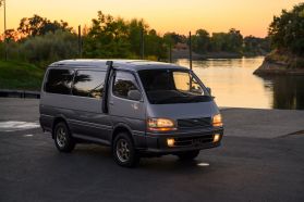 1996 TOYOTA HIACE VAN 1KZ-TE SUPER CUSTOM LIMITED