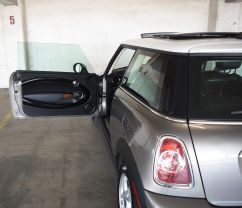 2011 MINI HARDTOP HATCHBACK 4-CYL, 1.6 LITER COOPER HATCHBACK 2D